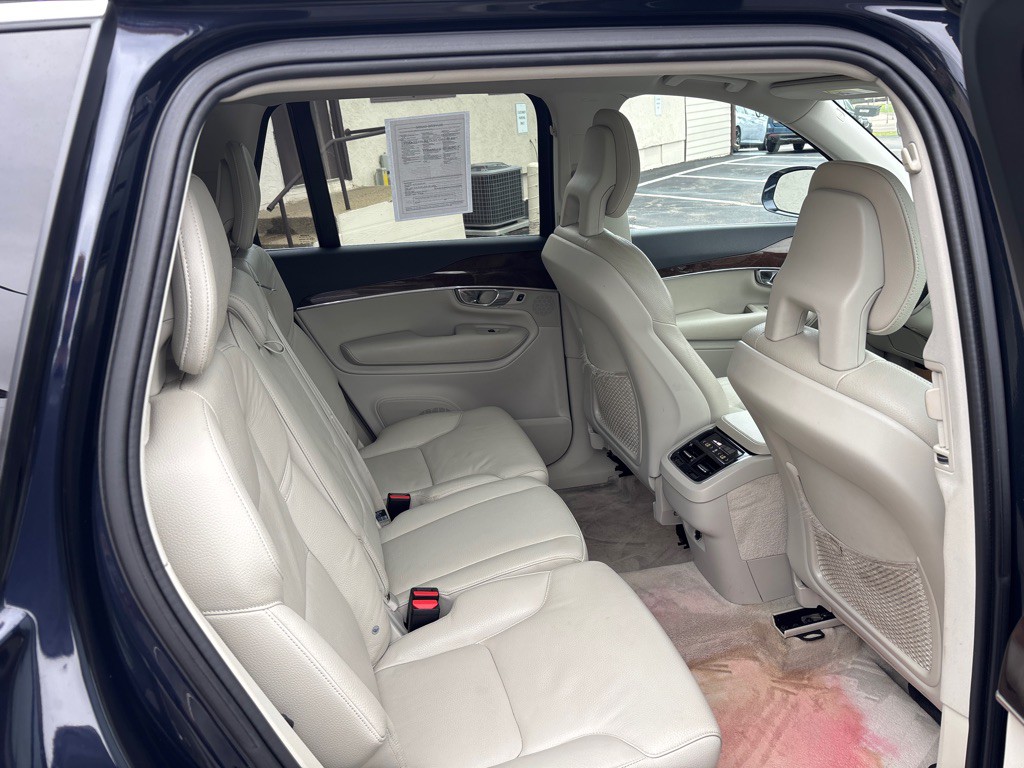 2016 Volvo XC90 Image 33