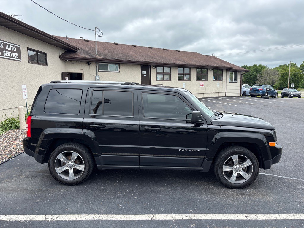 2016 Jeep Patriot Image 2