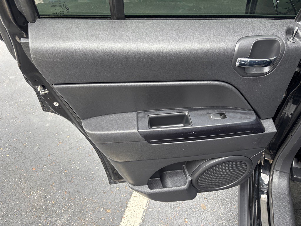2016 Jeep Patriot Image 21