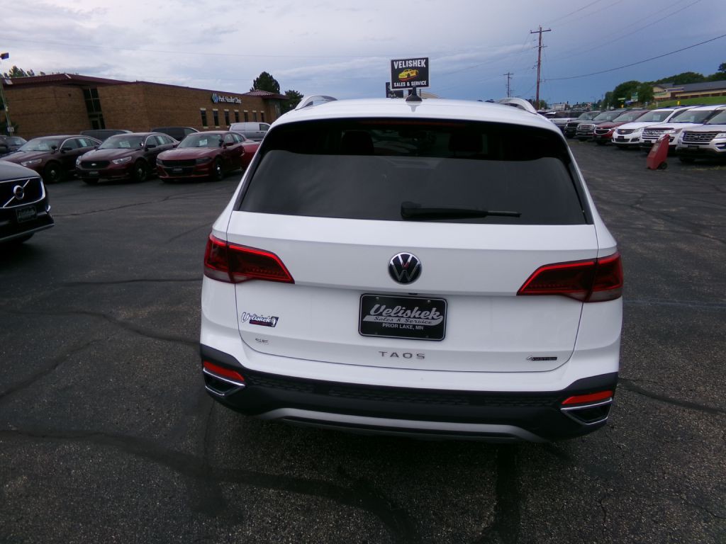 2023 Volkswagen Taos Image 5