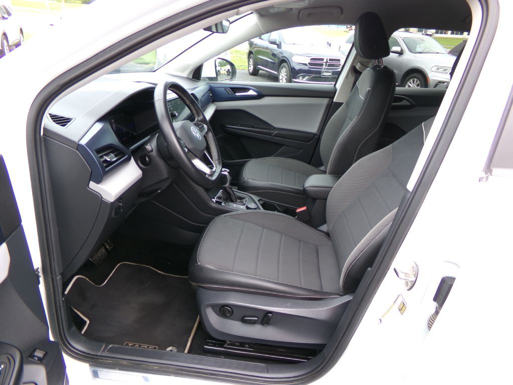 2023 Volkswagen Taos Image 13