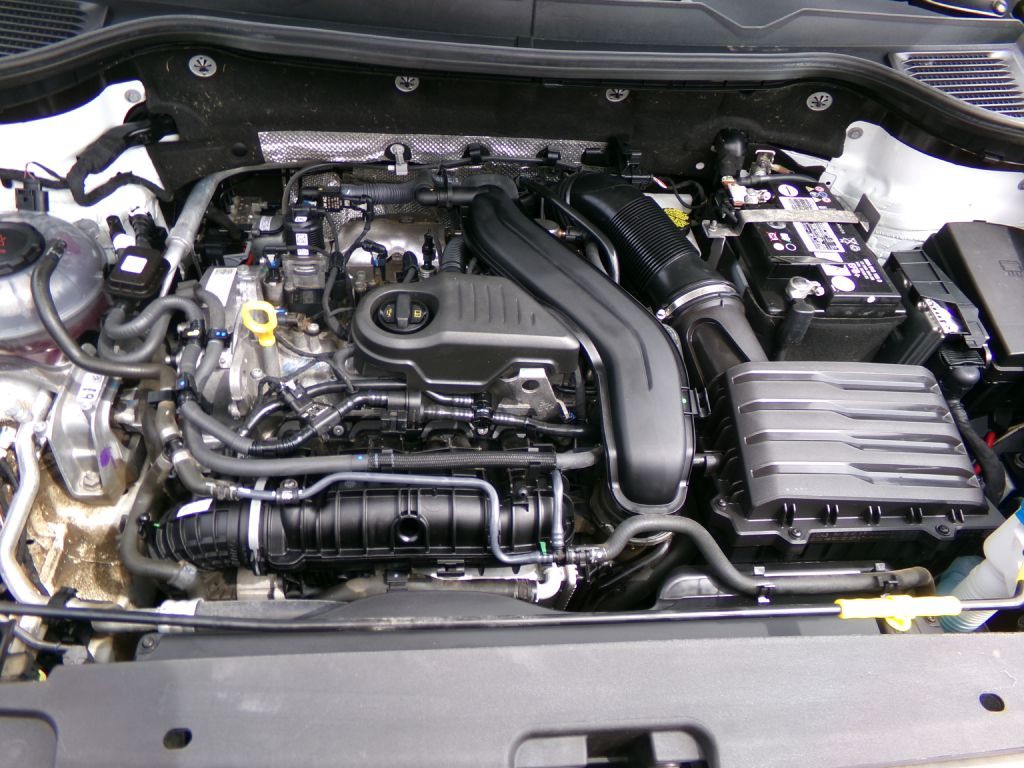 2023 Volkswagen Taos Image 50