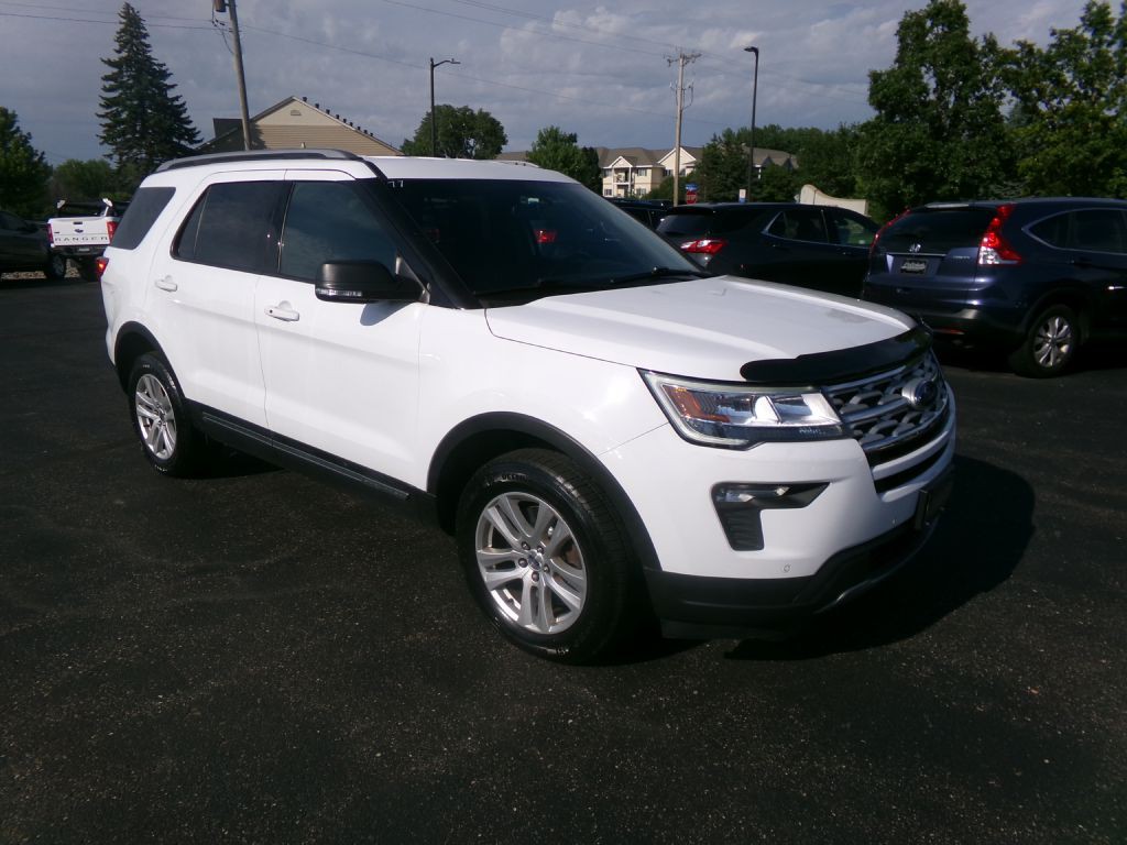 2019 Ford Explorer Image 1