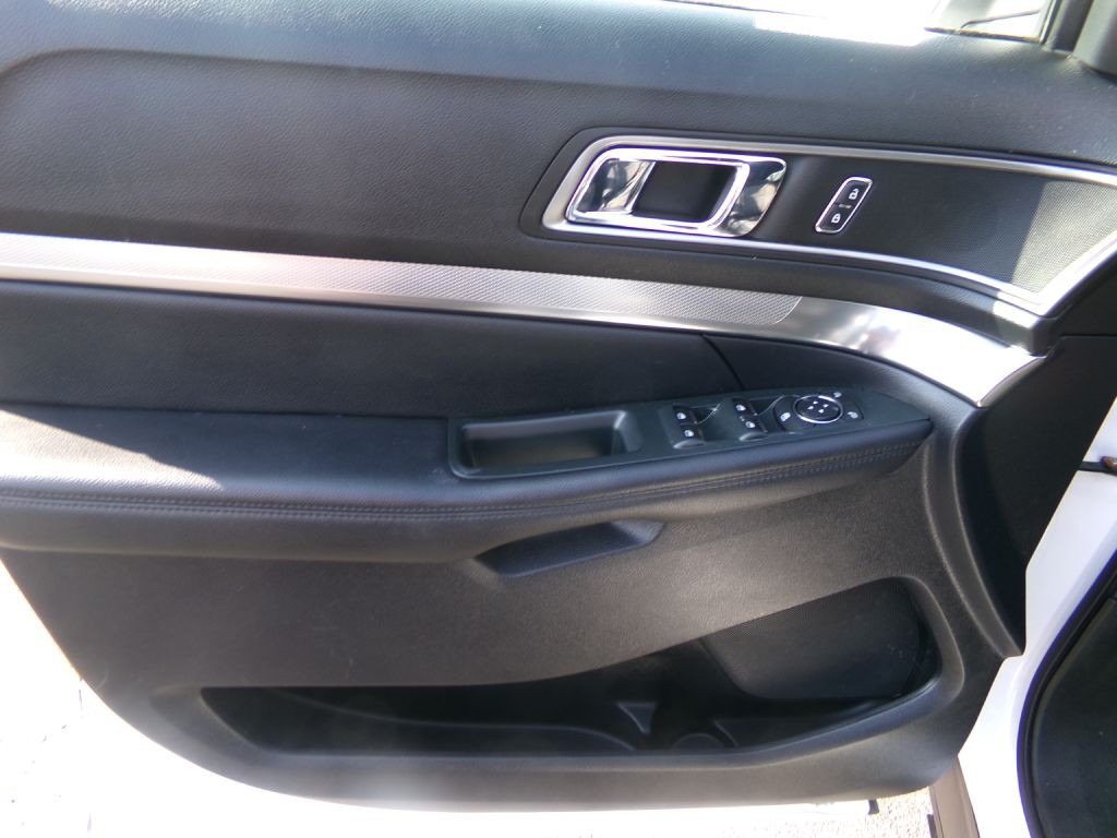 2019 Ford Explorer Image 11
