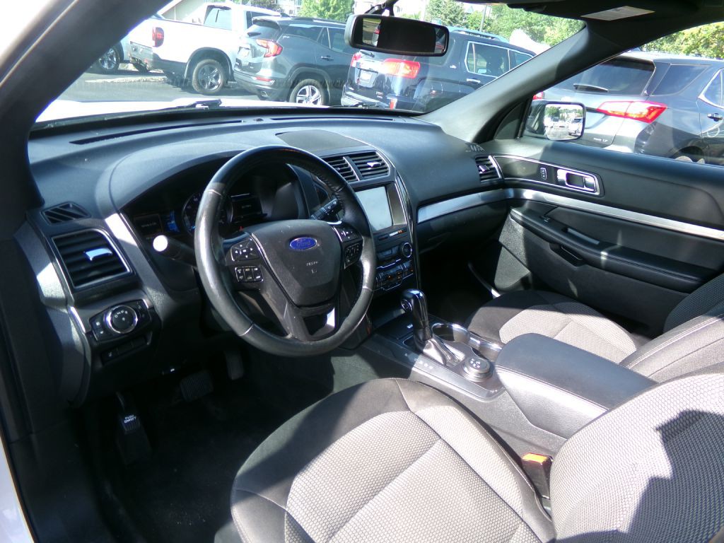 2019 Ford Explorer Image 14