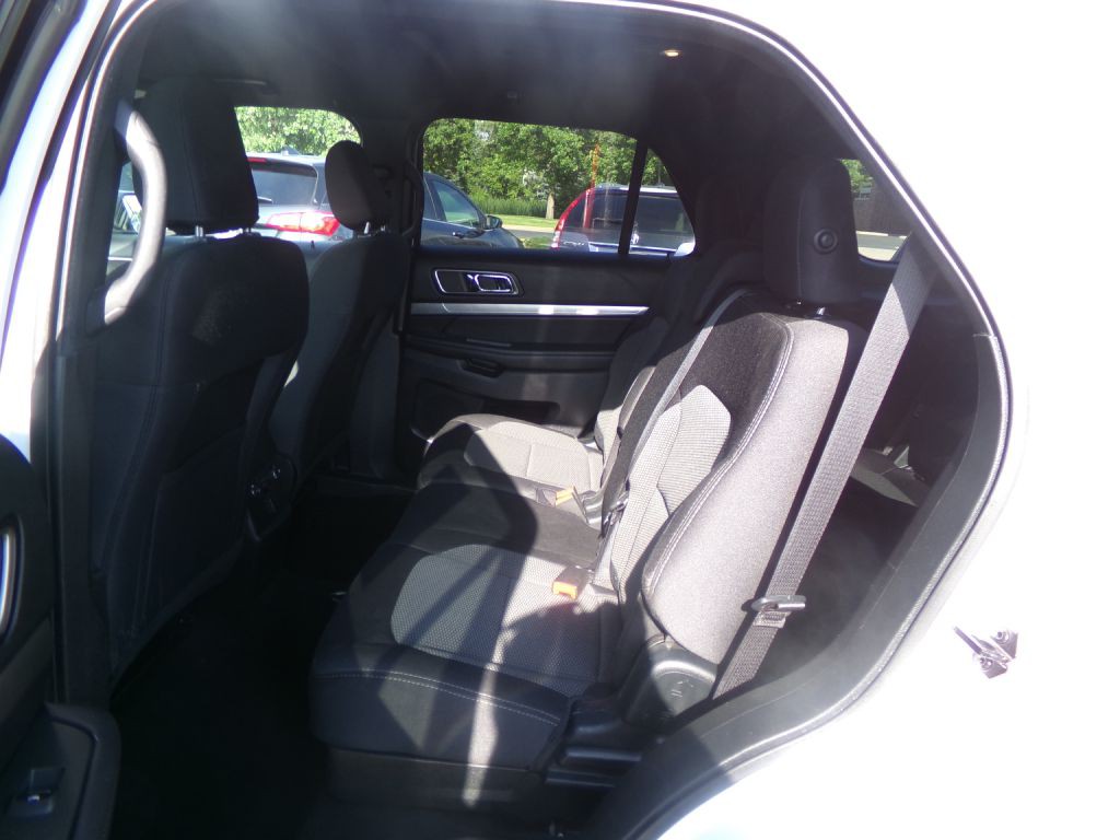 2019 Ford Explorer Image 42
