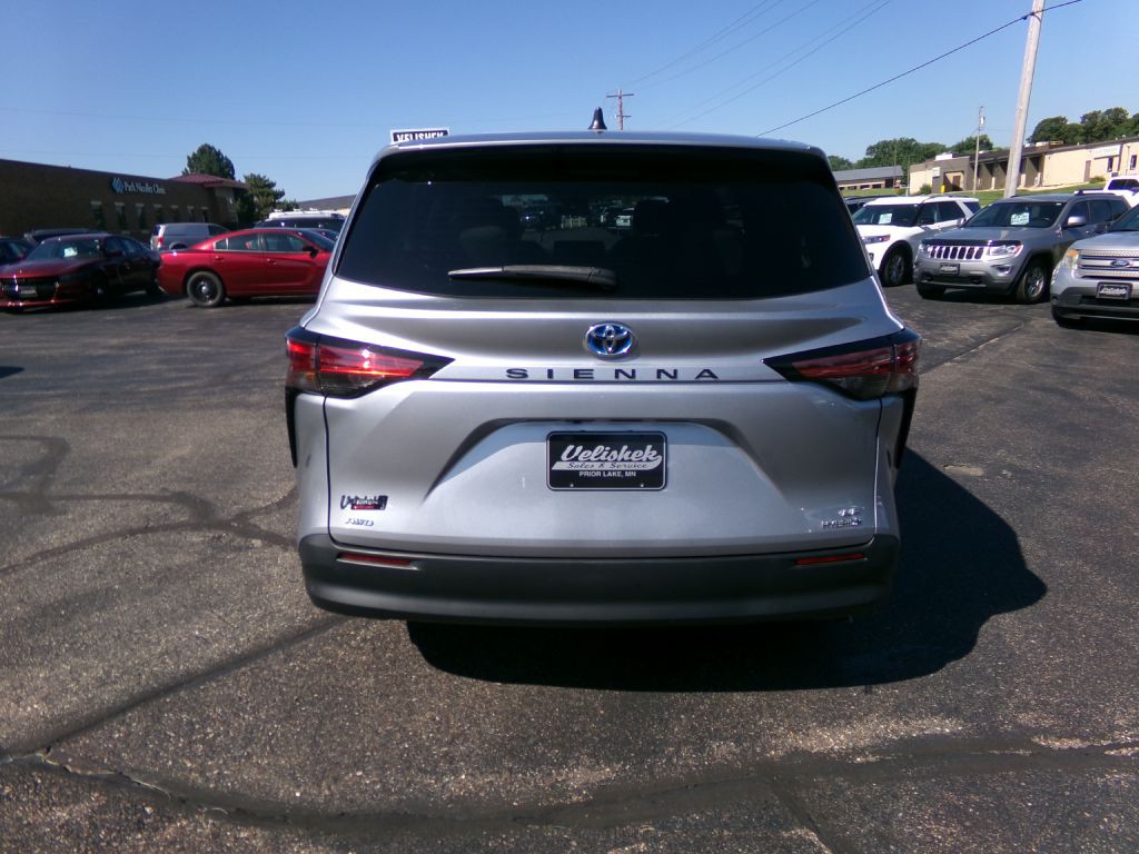 2022 Toyota Sienna Image 5