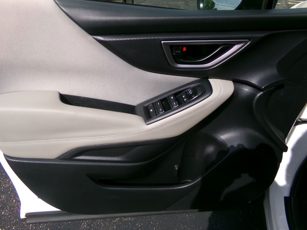 2023 Subaru Forester Image 10
