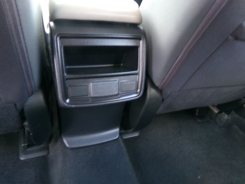 2023 Subaru Forester Image 34