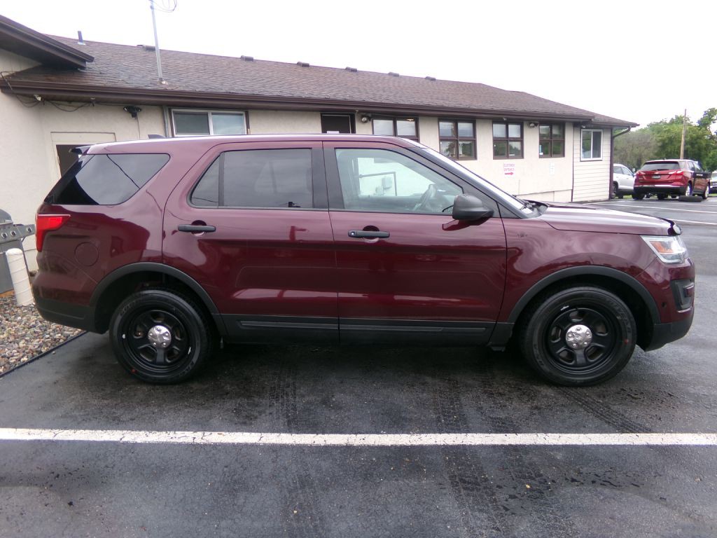 2018 Ford Explorer Image 2