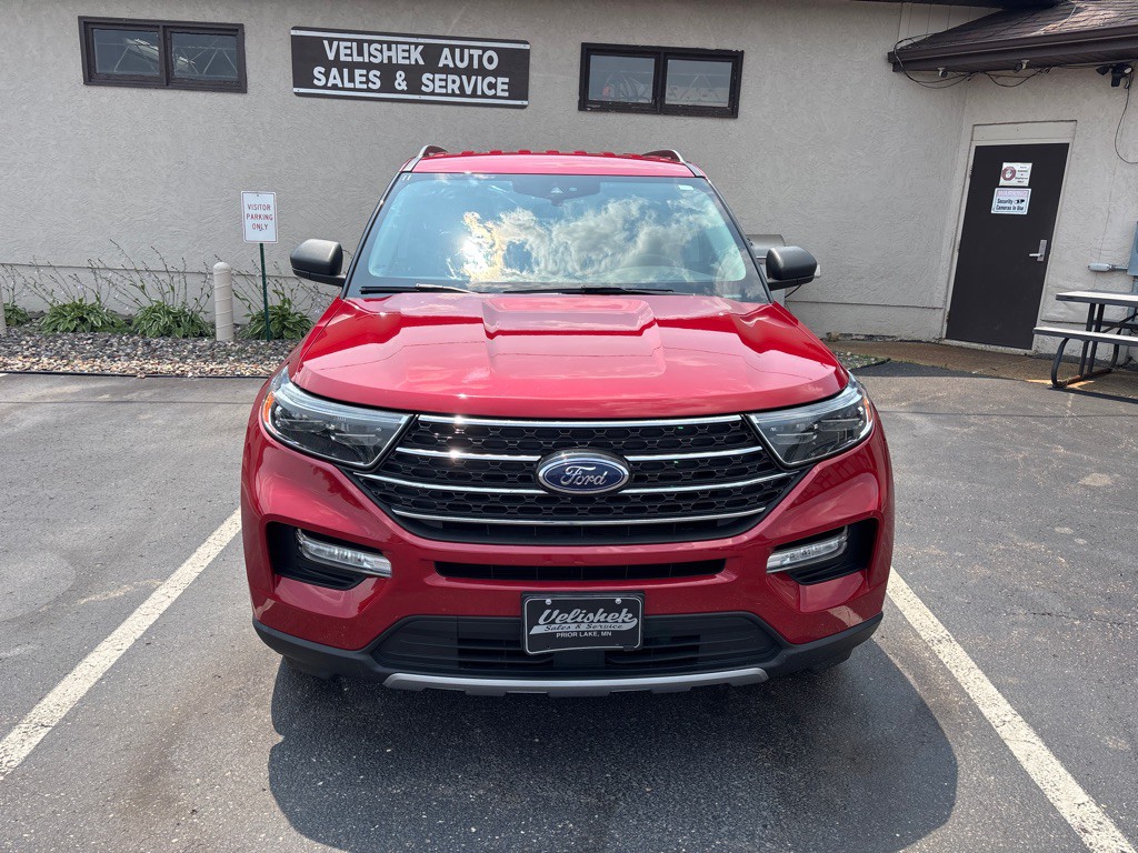 2021 Ford Explorer Image 8