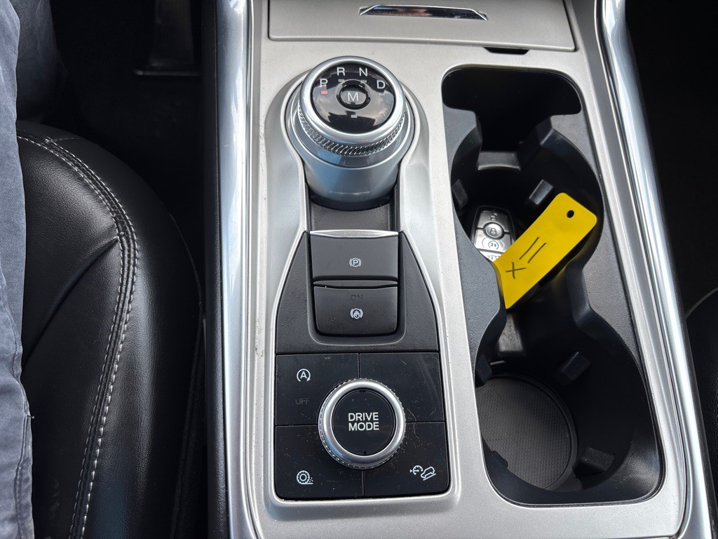 2021 Ford Explorer Image 30