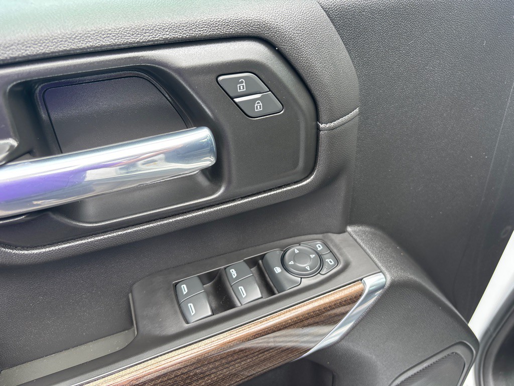 2020 Chevrolet Silverado 1500 Image 10