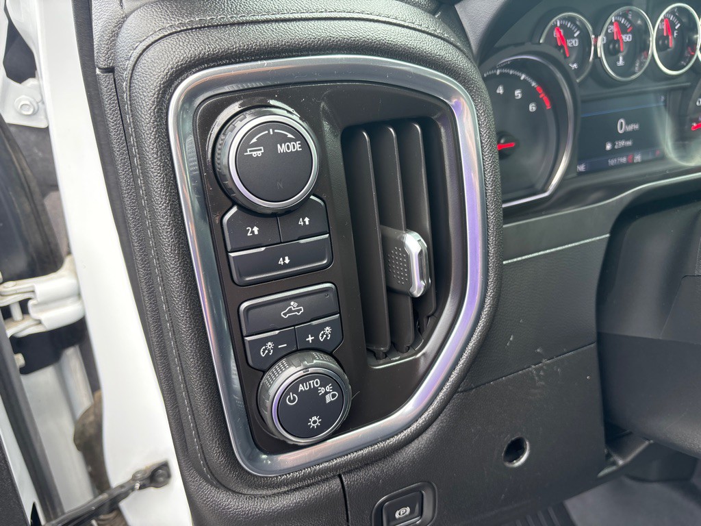 2020 Chevrolet Silverado 1500 Image 13