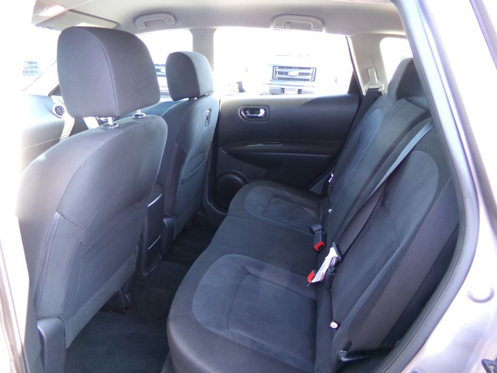 2013 Nissan Rogue Image 22