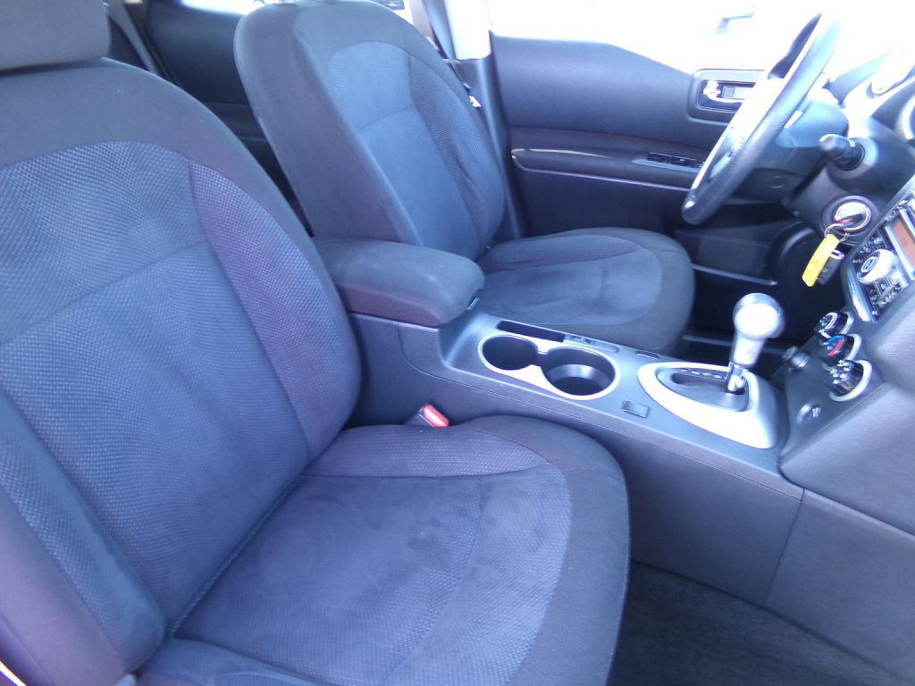 2013 Nissan Rogue Image 27