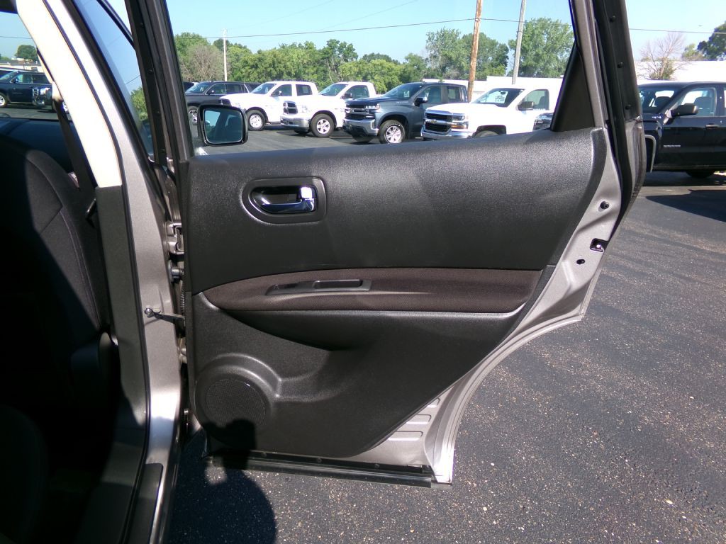 2013 Nissan Rogue Image 29