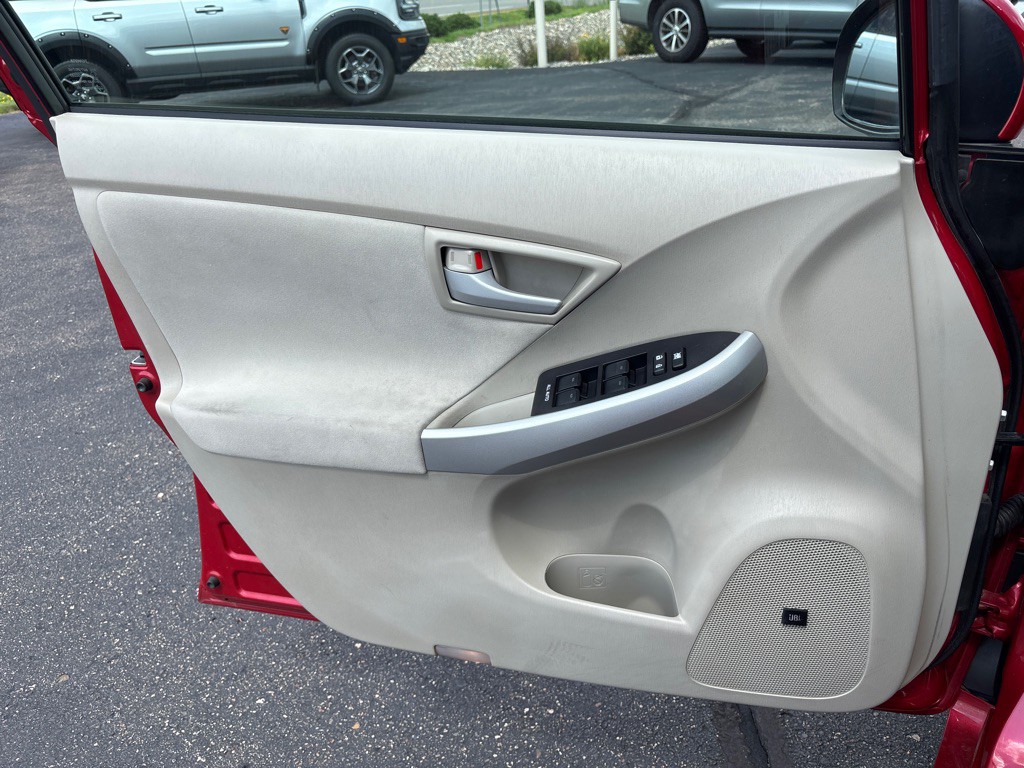 2010 Toyota Prius Image 9