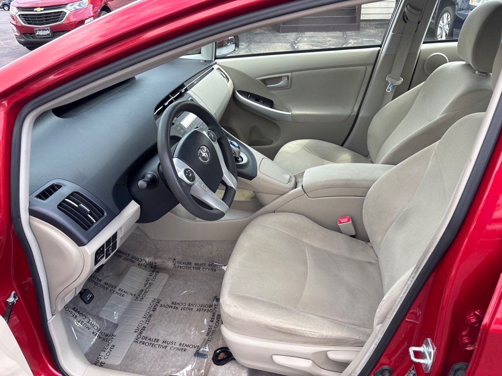 2010 Toyota Prius Image 11