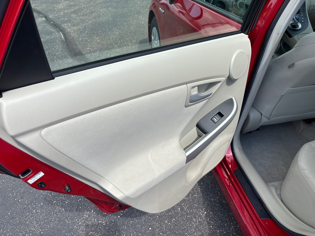 2010 Toyota Prius Image 22