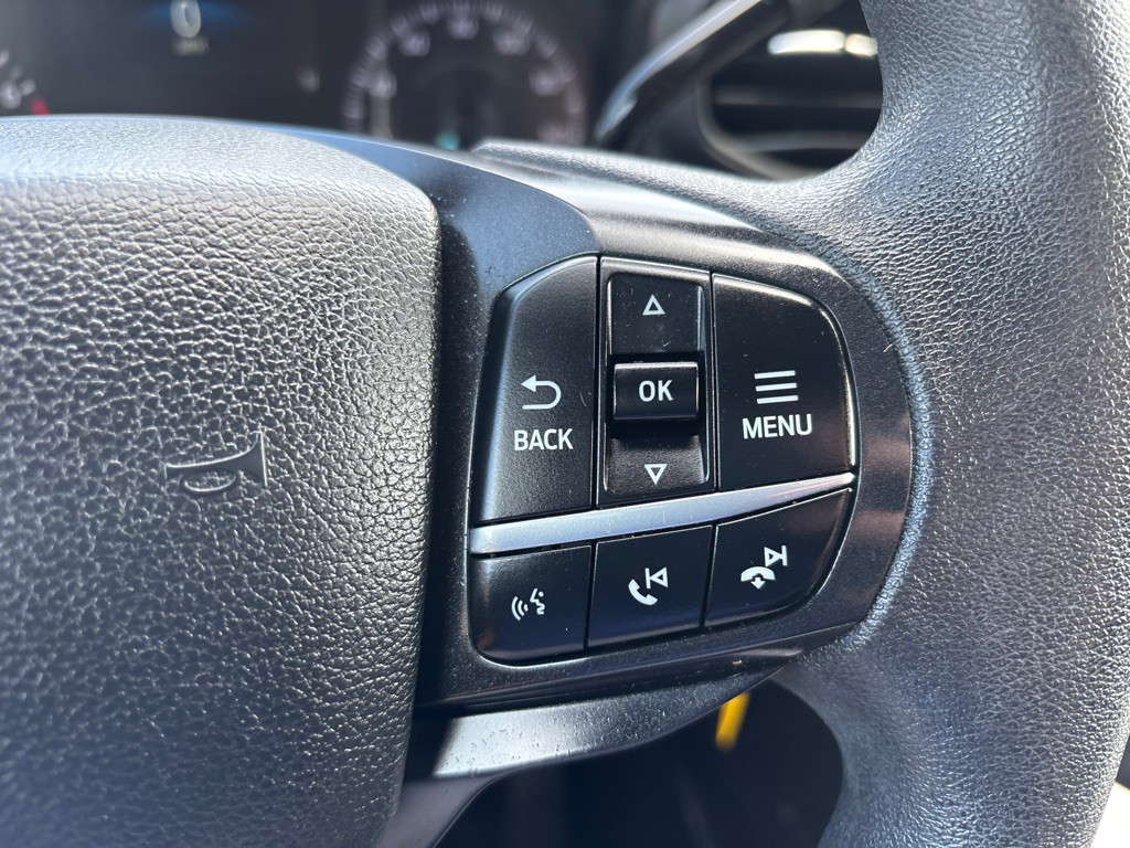 2020 Ford Explorer Image 17