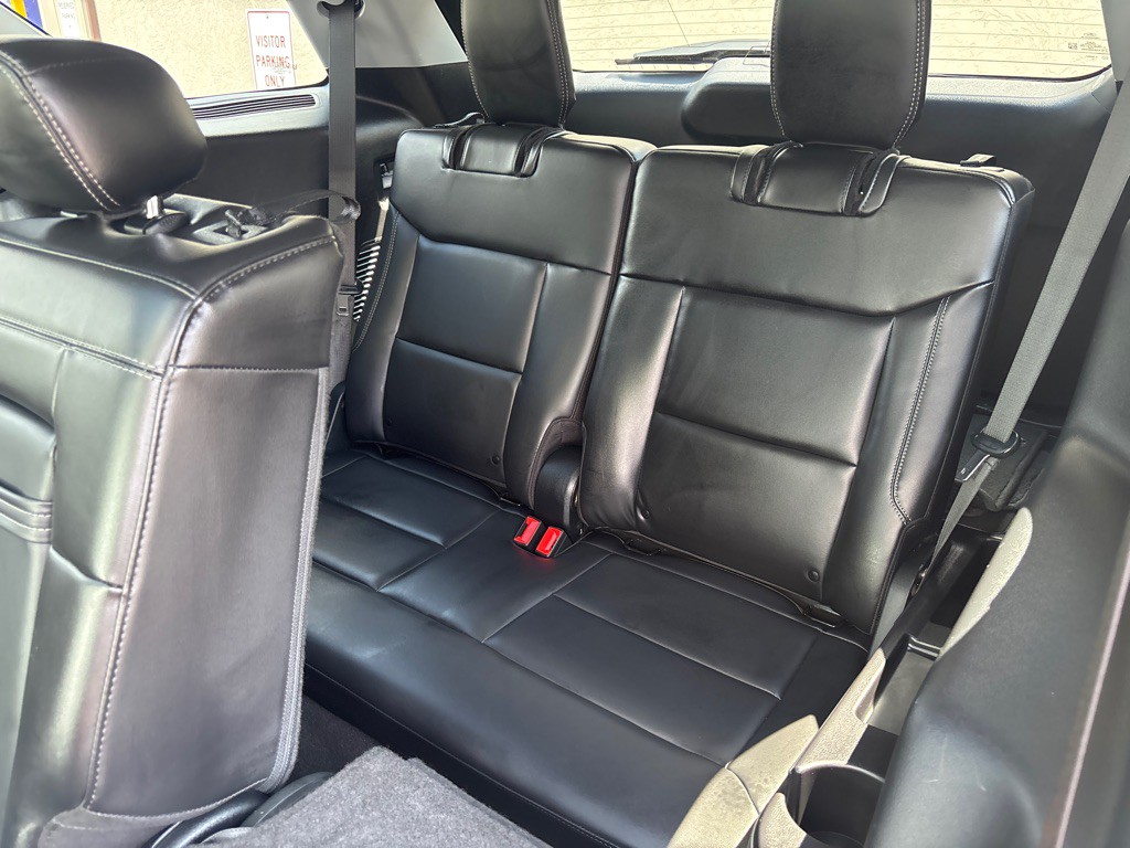 2021 Ford Explorer Image 39