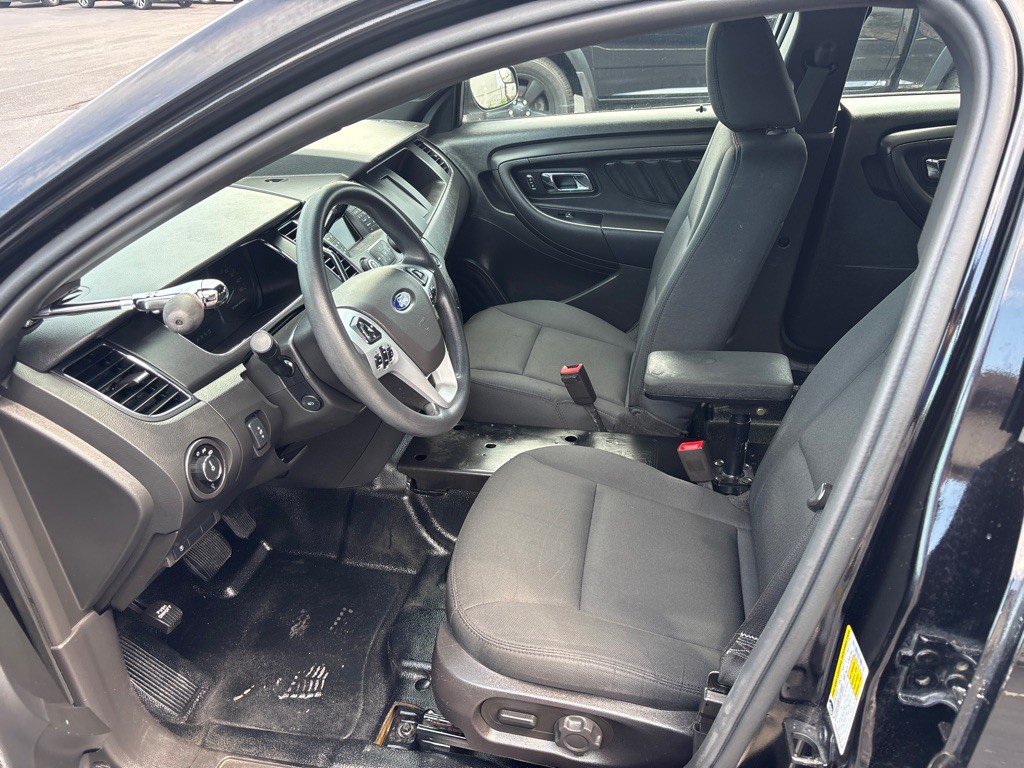 2018 Ford Taurus Image 11