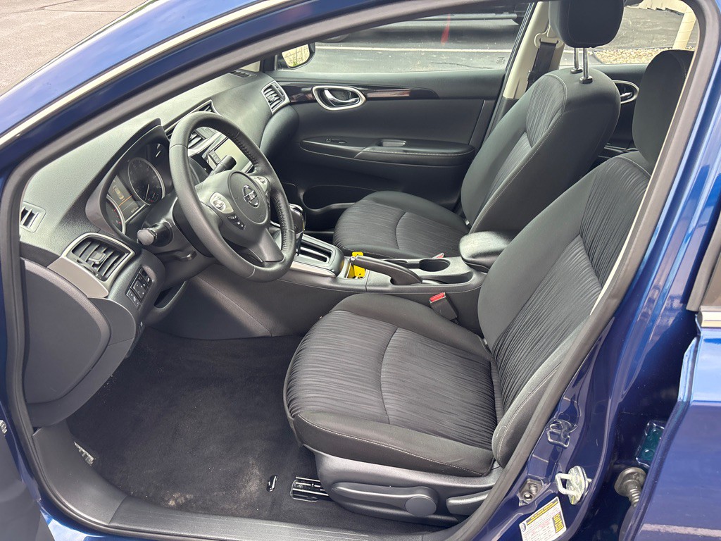 2019 Nissan Sentra Image 10
