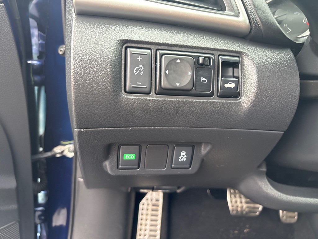 2019 Nissan Sentra Image 12