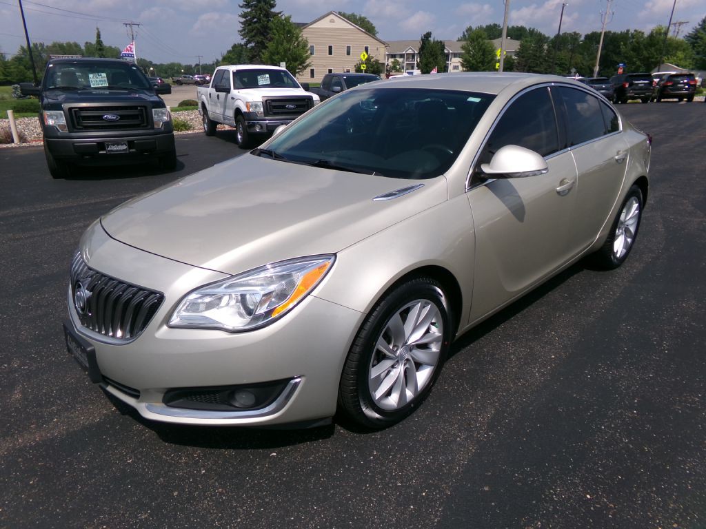 2015 Buick Regal Image 7
