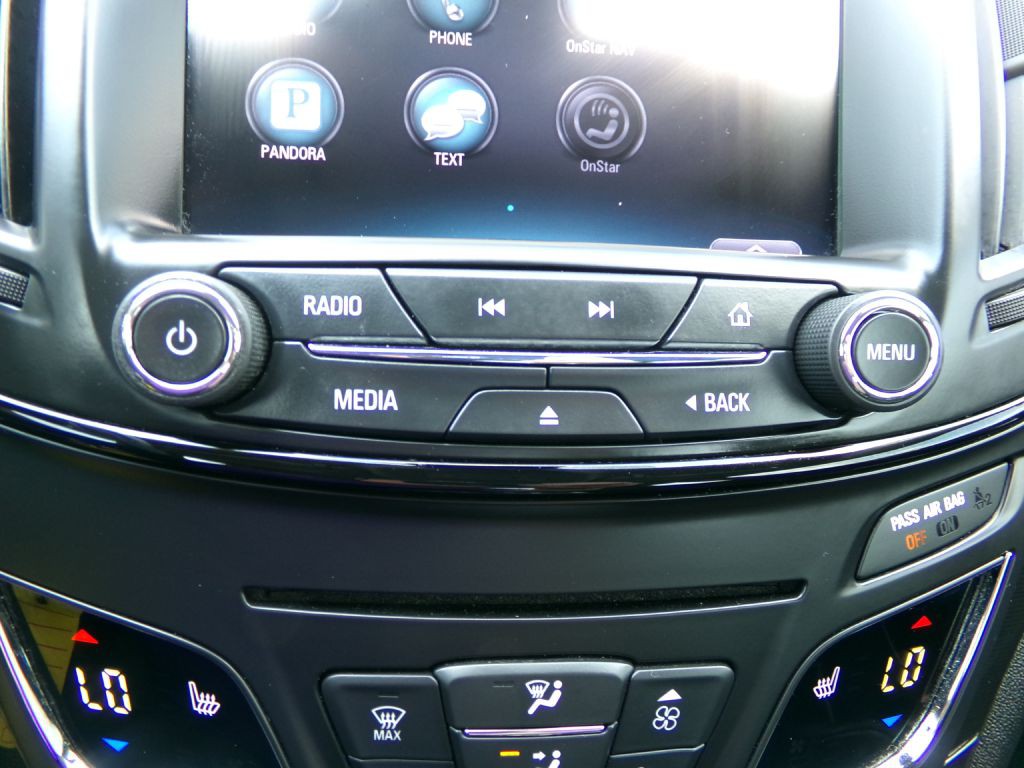 2015 Buick Regal Image 20