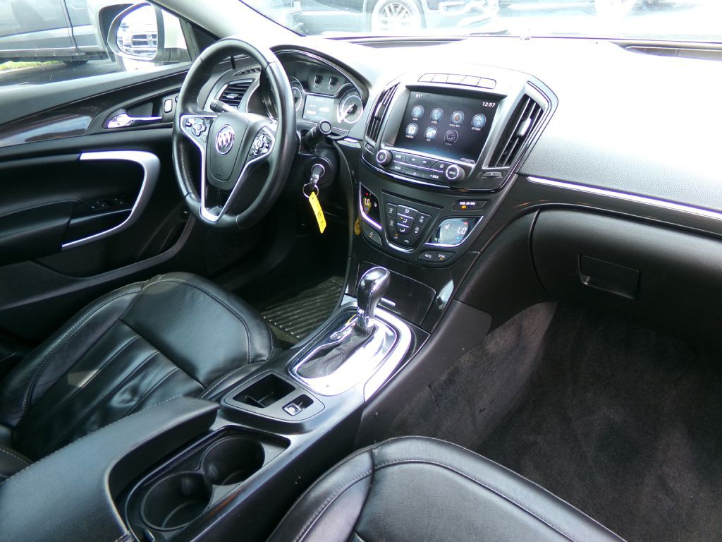2015 Buick Regal Image 34