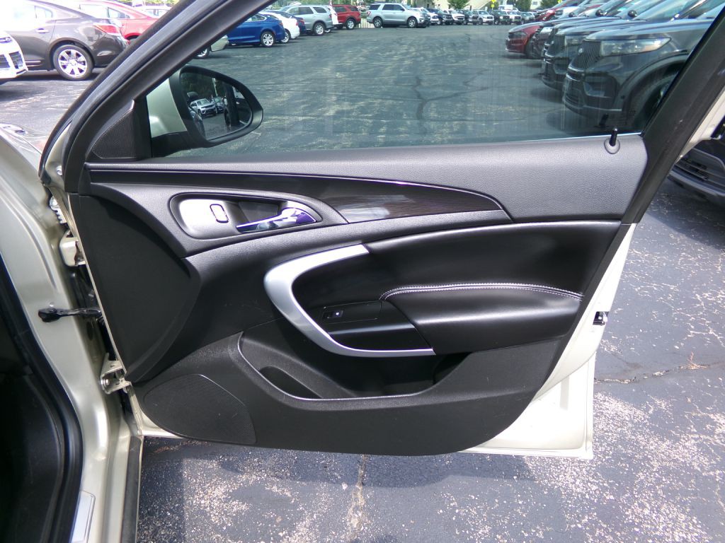 2015 Buick Regal Image 35