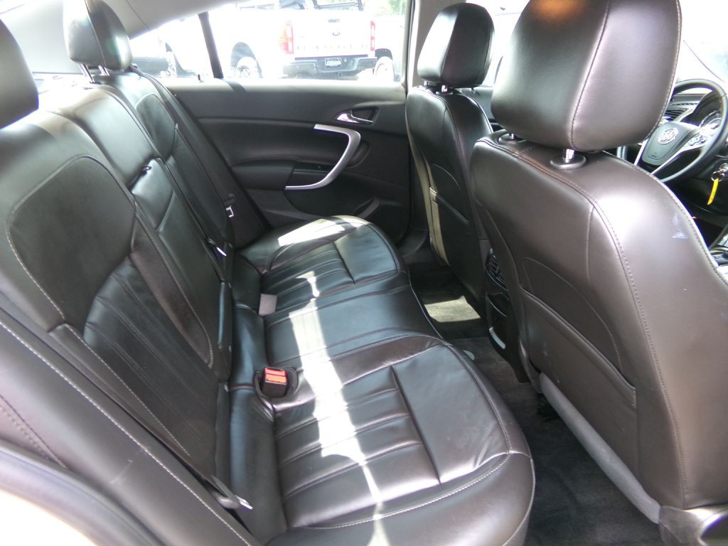 2015 Buick Regal Image 38