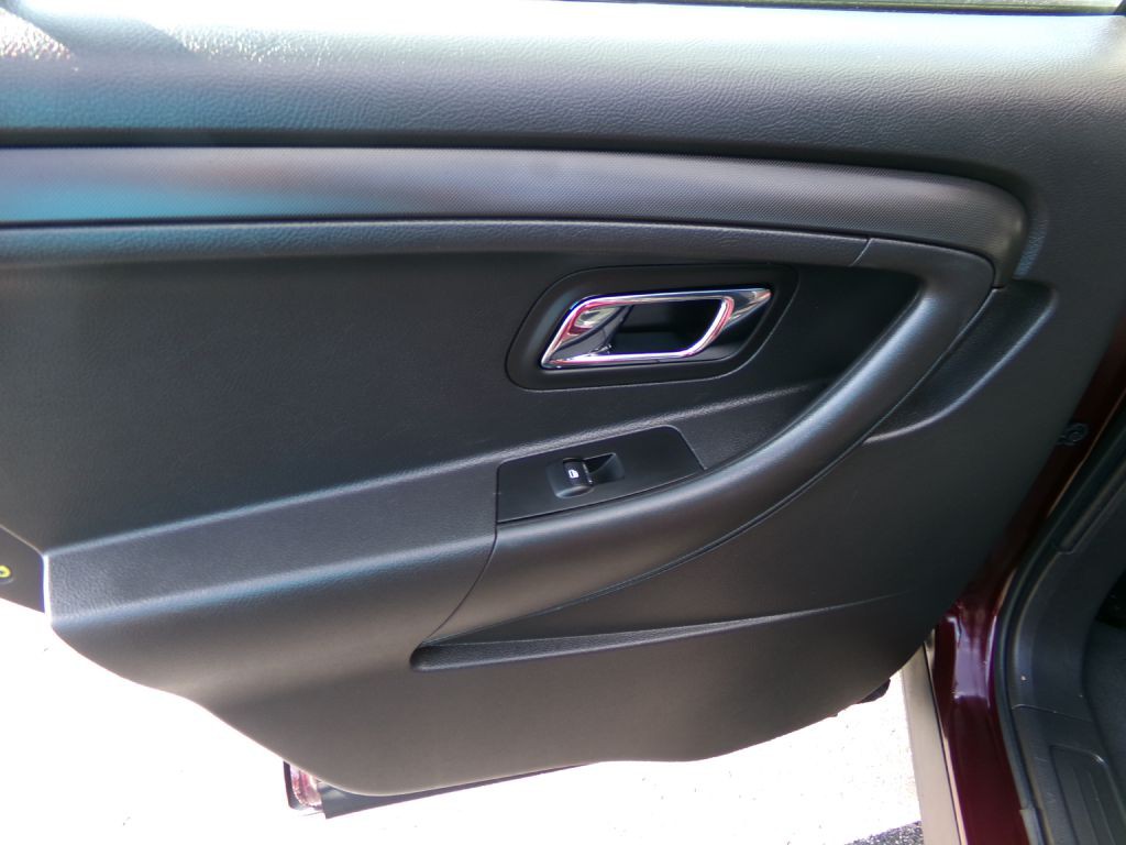 2019 Ford Taurus Image 31