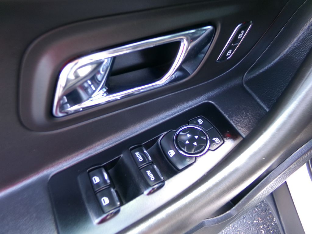 2018 Ford Taurus Image 12
