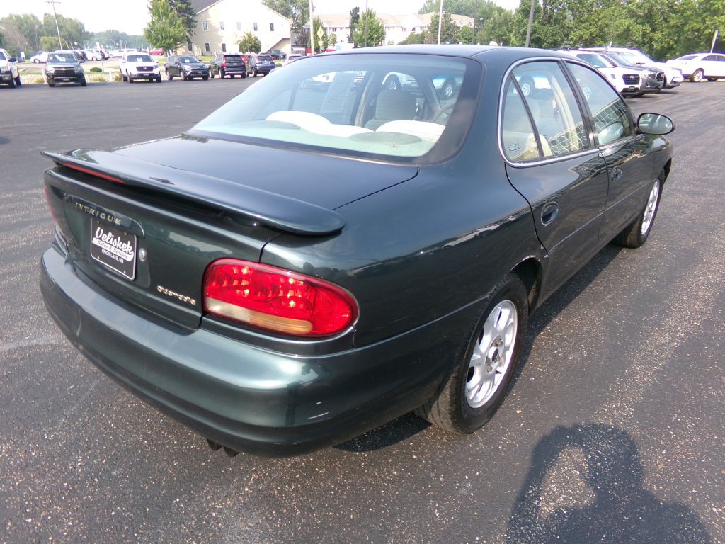 2001 Oldsmobile Intrigue Image 3