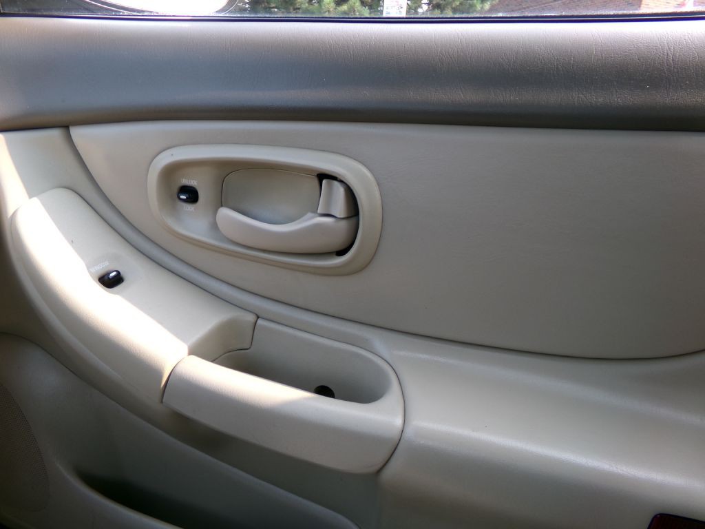 2001 Oldsmobile Intrigue Image 20