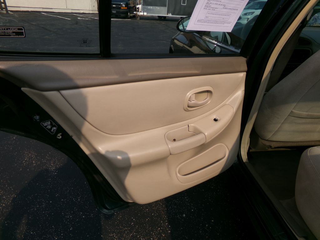 2001 Oldsmobile Intrigue Image 23