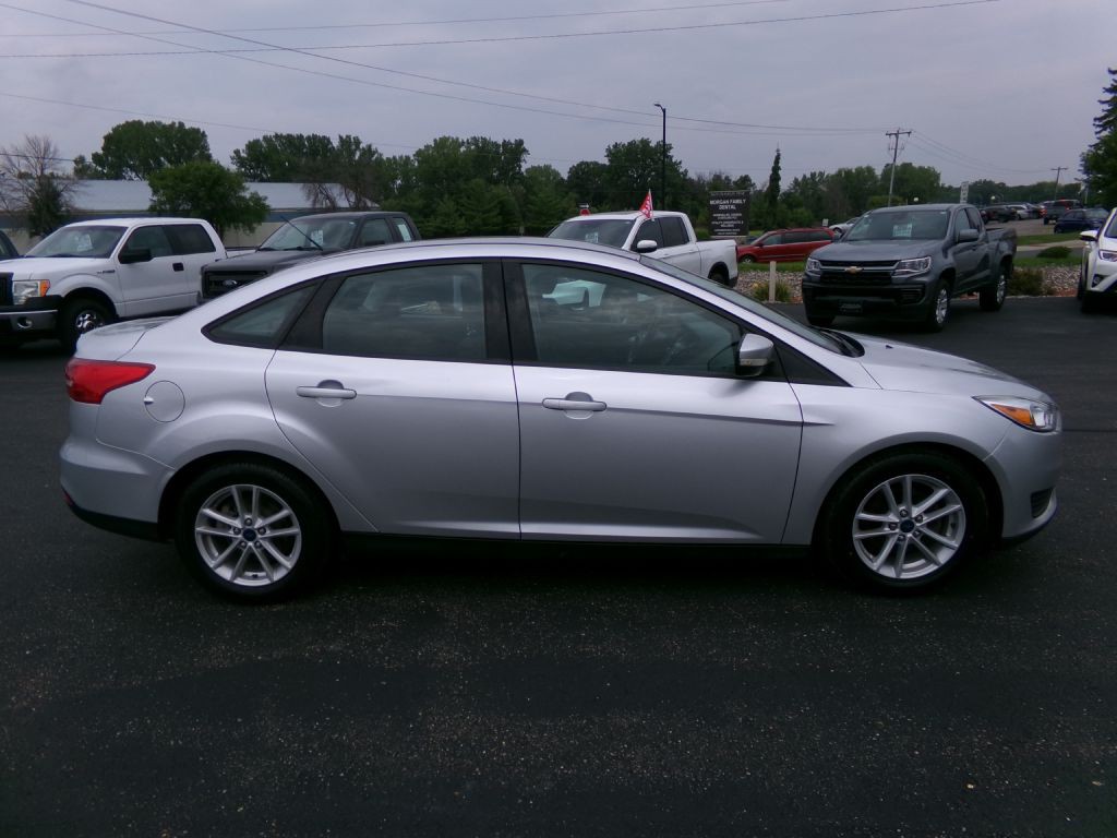 2018 Ford Focus Image 2