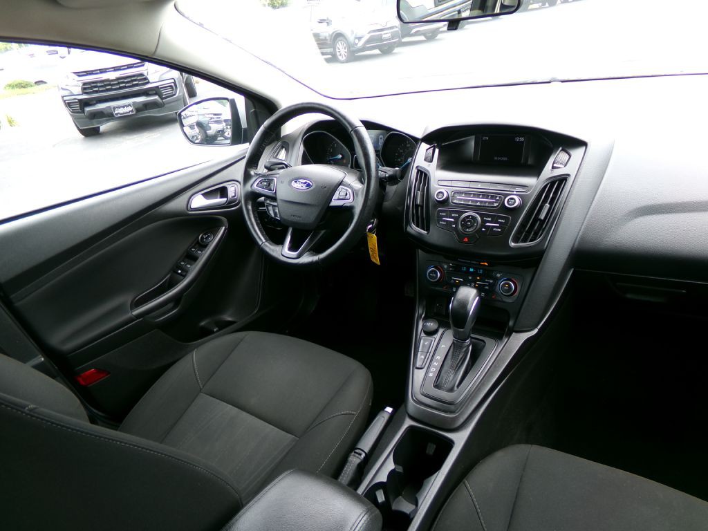 2018 Ford Focus Image 28
