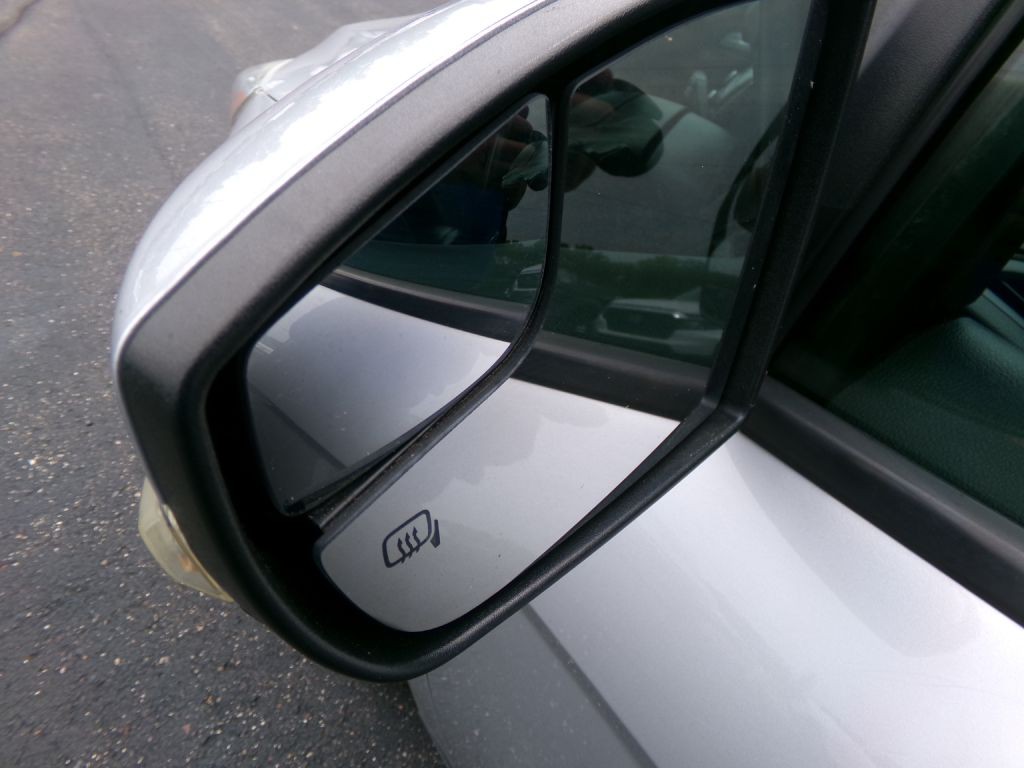 2018 Ford Focus Image 32