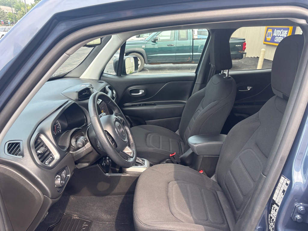 2022 Jeep Renegade Image 11