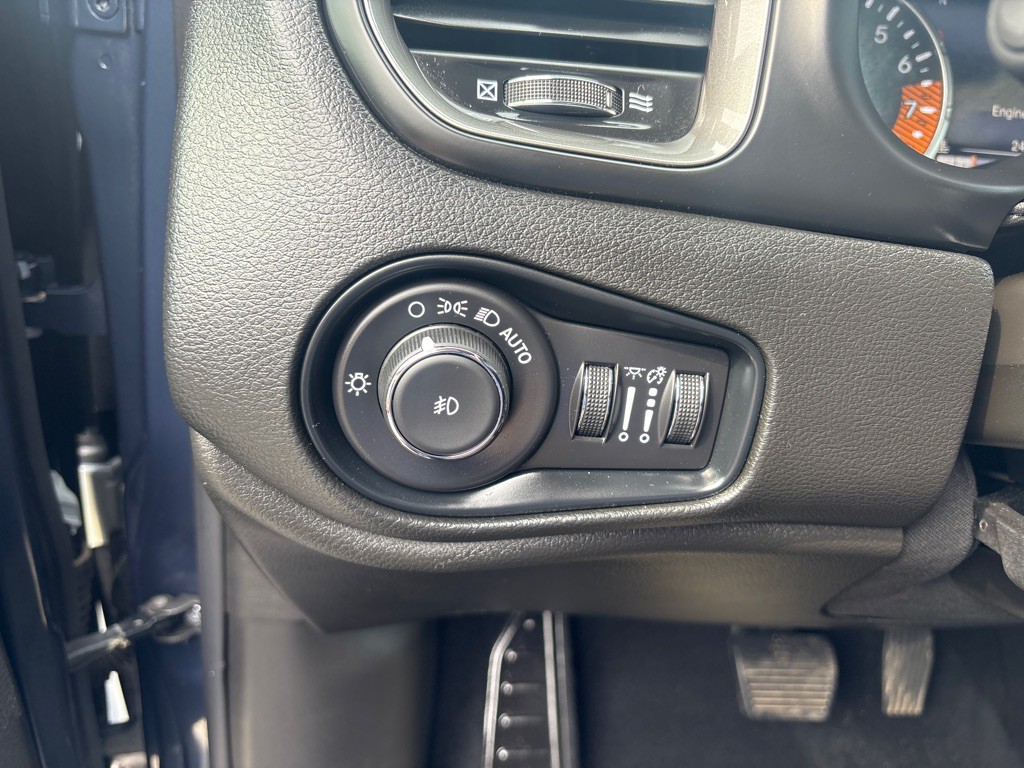 2022 Jeep Renegade Image 13