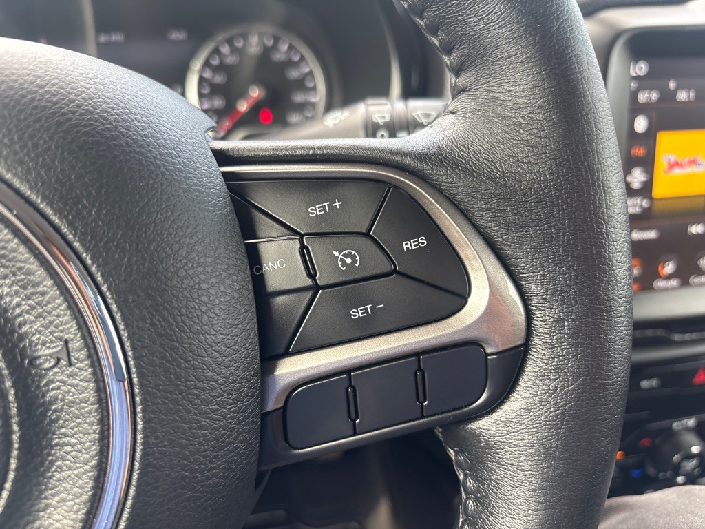 2022 Jeep Renegade Image 16