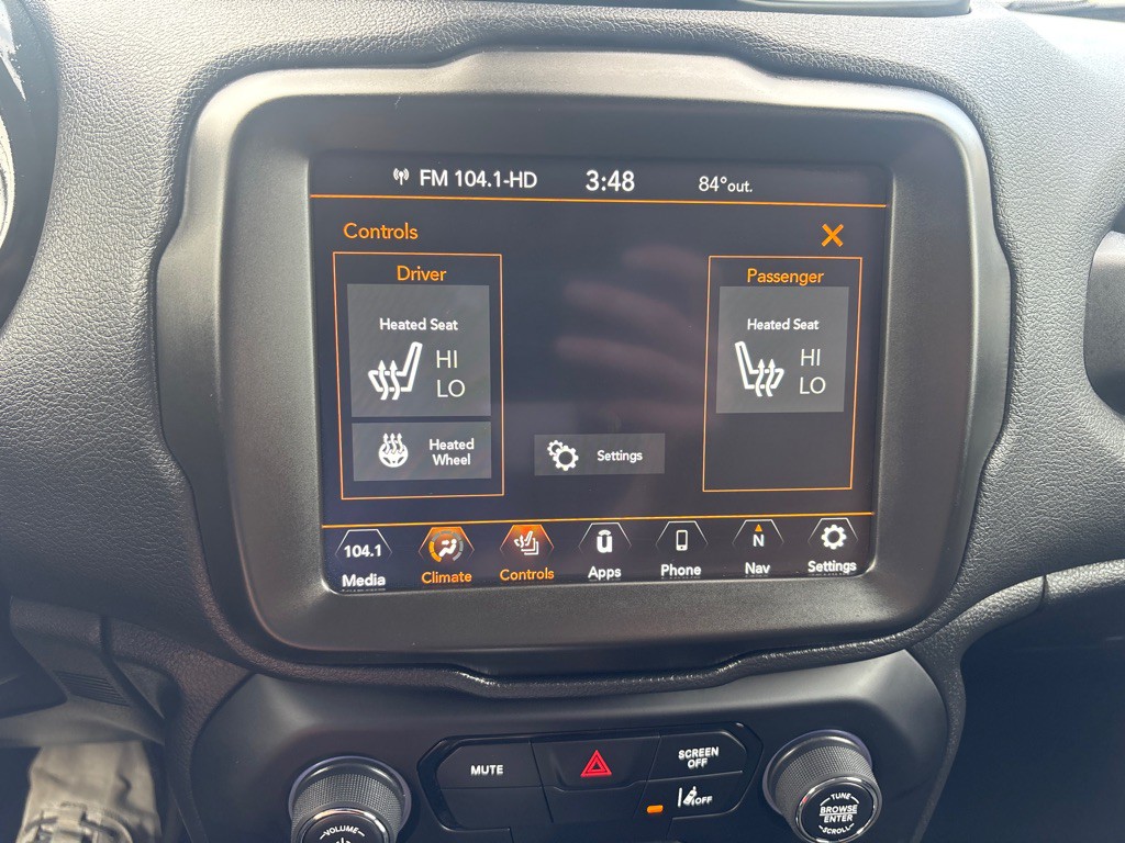 2022 Jeep Renegade Image 21