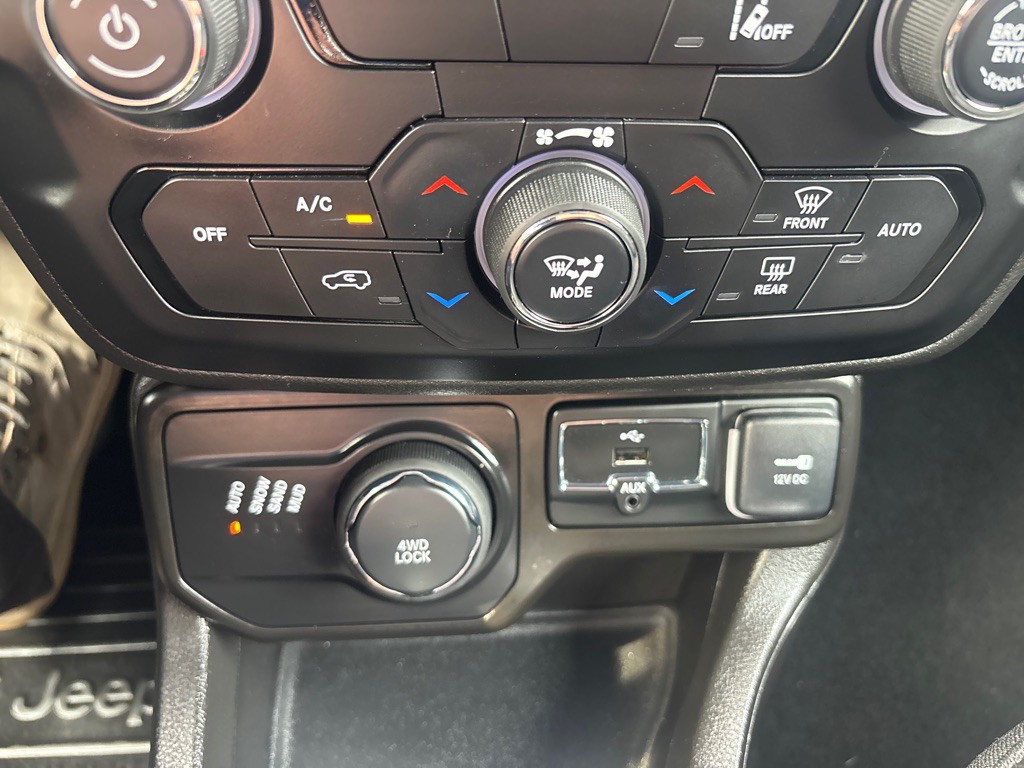 2022 Jeep Renegade Image 26