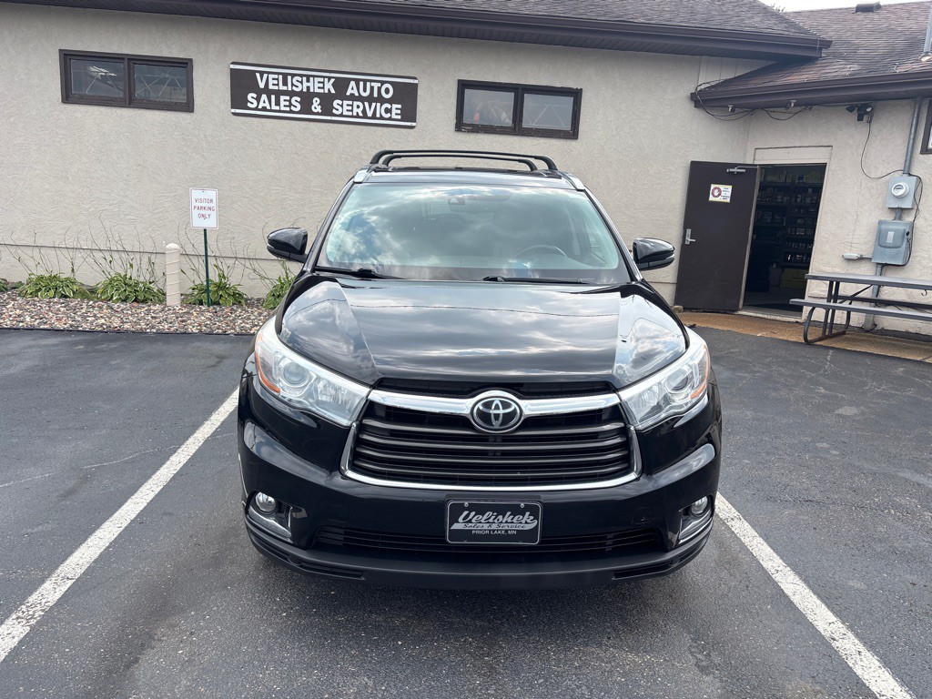 2015 Toyota Highlander Image 8