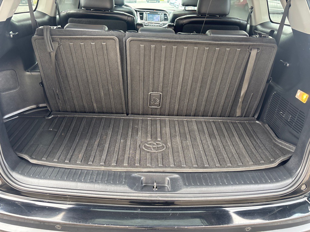 2015 Toyota Highlander Image 33