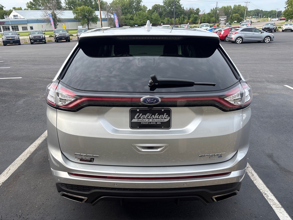 2016 Ford Edge Image 4